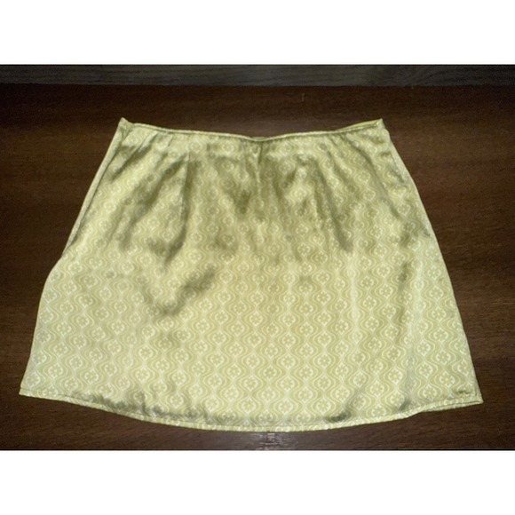 Hollister Mini Skirt Green  White Print High Rise  Size M - Picture 2 of 4